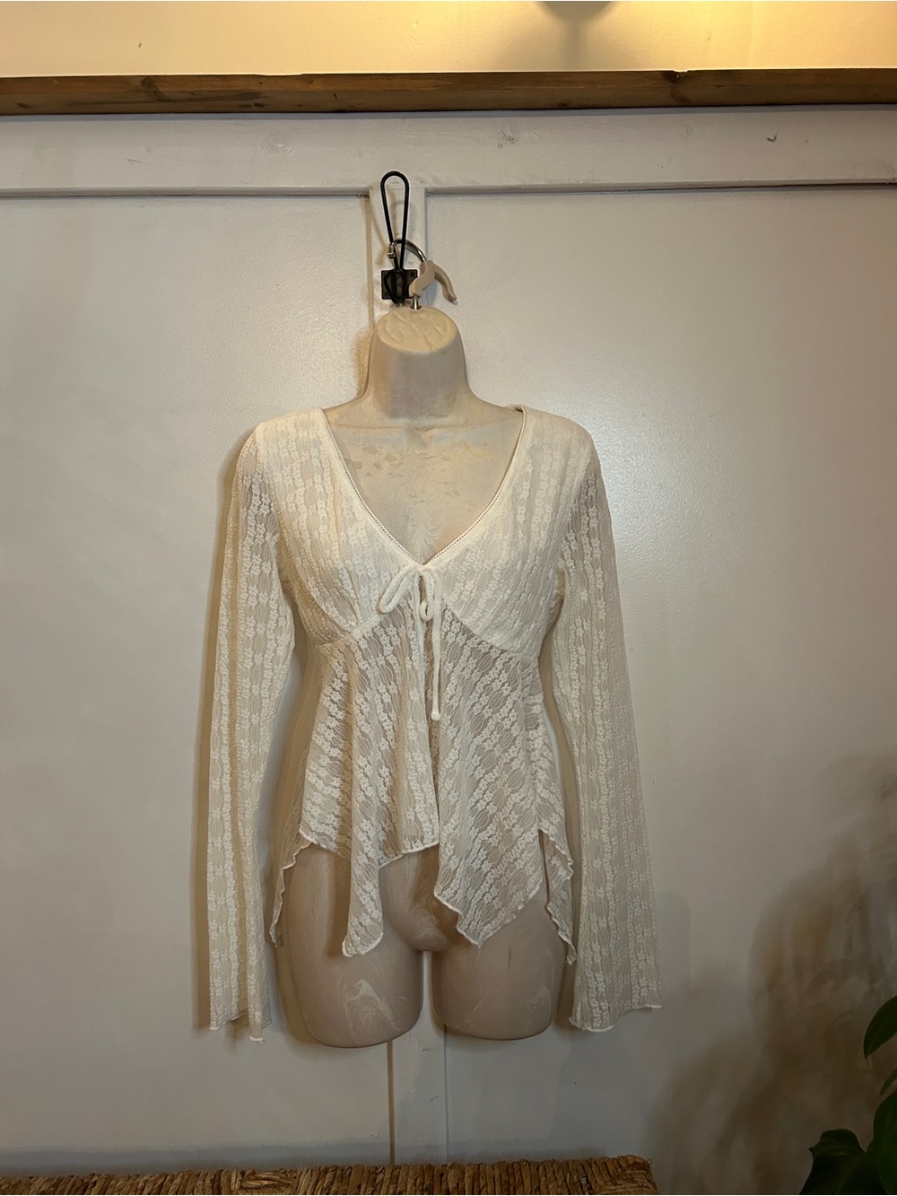 Full Tilt Cream Lace Tie-Front Handkerchief Hem Blouse